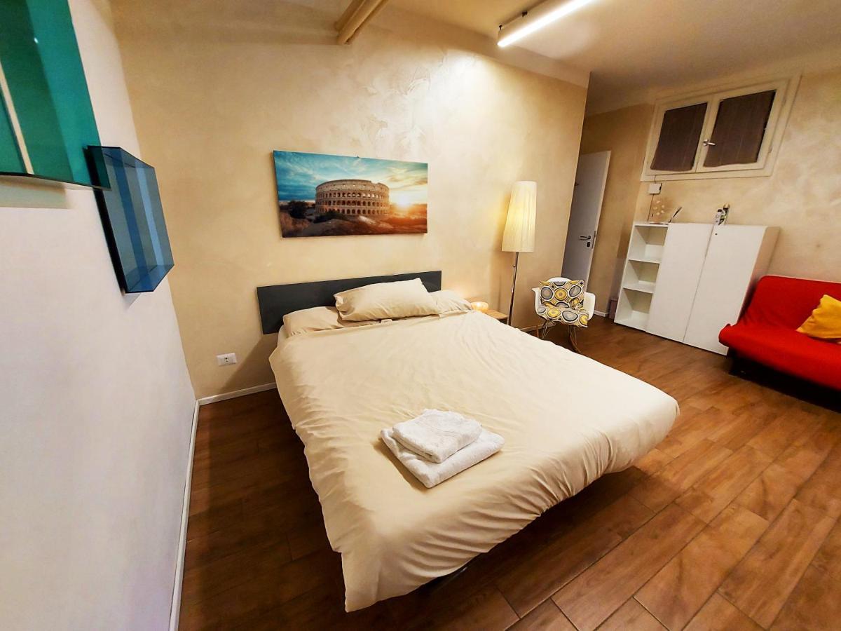 Free Breakfast - Big Apartment In The Heart Of Roma Exterior foto